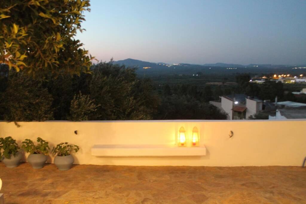 A Crystal Clear House In Pyrgos, Heraklion Crete Pirgos  外观 照片